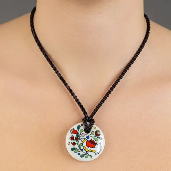 Tradicionális Magyar Népmesék Finomporcelán Medál