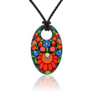 Tradicionális Fekete Matyó Finomporcelán Csipkebogyó medál