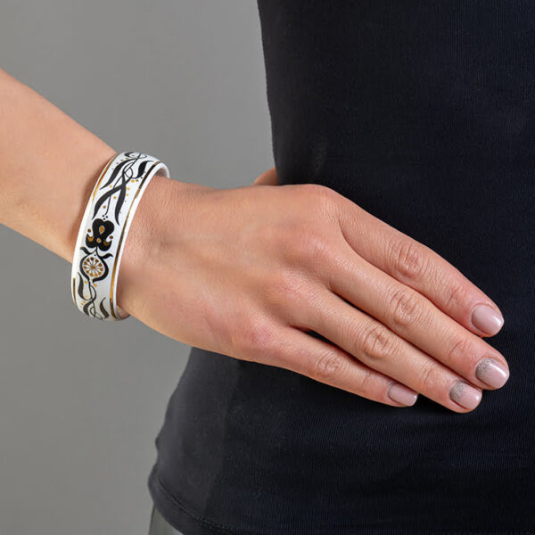 Široký náramok z jemného porcelánu Infinity