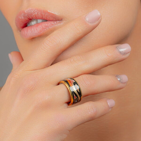 Art deco prsteň z červeného jemného porcelánu