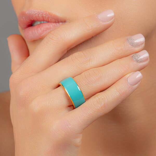 Jemný porcelánový prsteň s mintovo zeleným a zlatým odtieňom